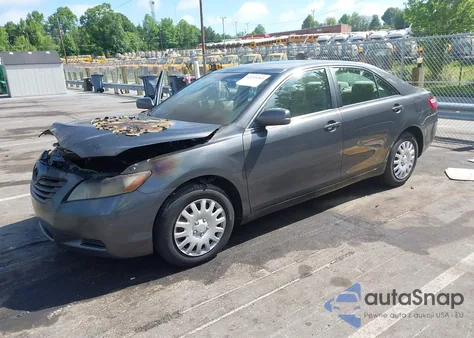 2009 Toyota Camry Le z USA, uszkodzony, nr VIN 4T1BE46K69U850226